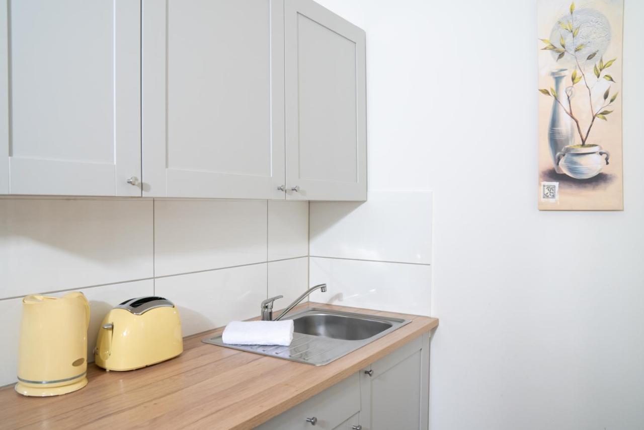 City Studio In Friedrichshain Appartement *